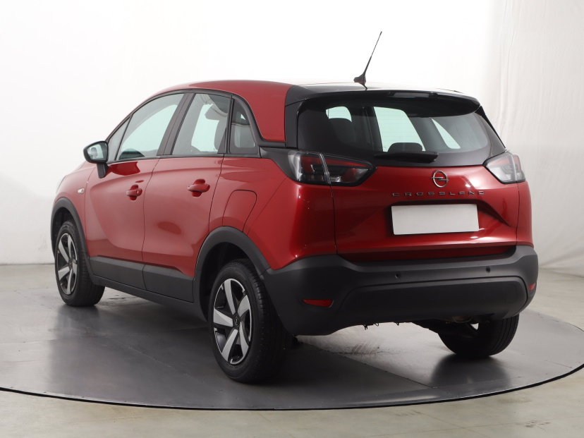 Opel Crossland, 2024