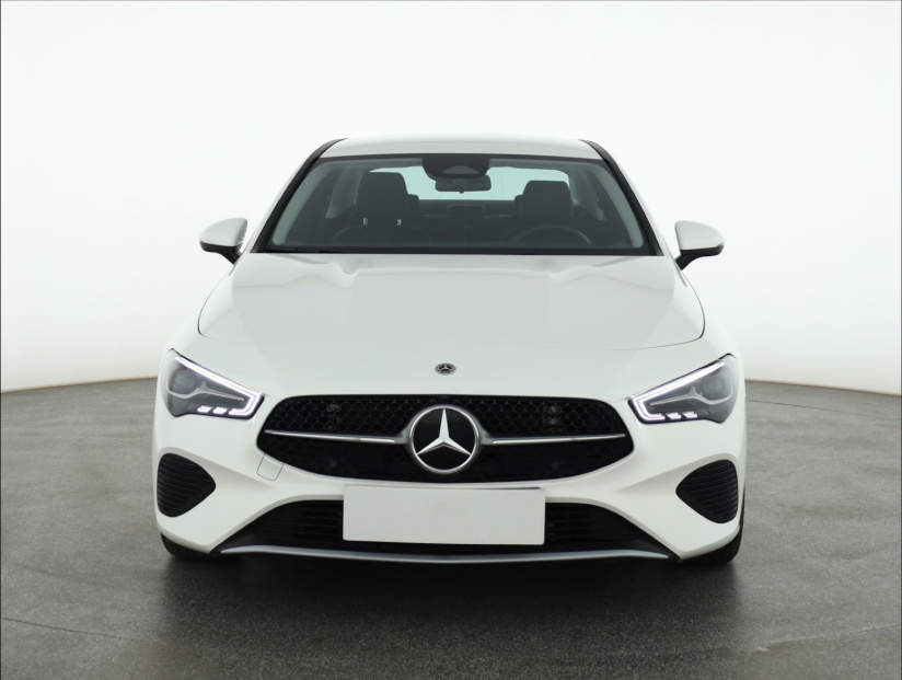 Mercedes-Benz CLA, 2025