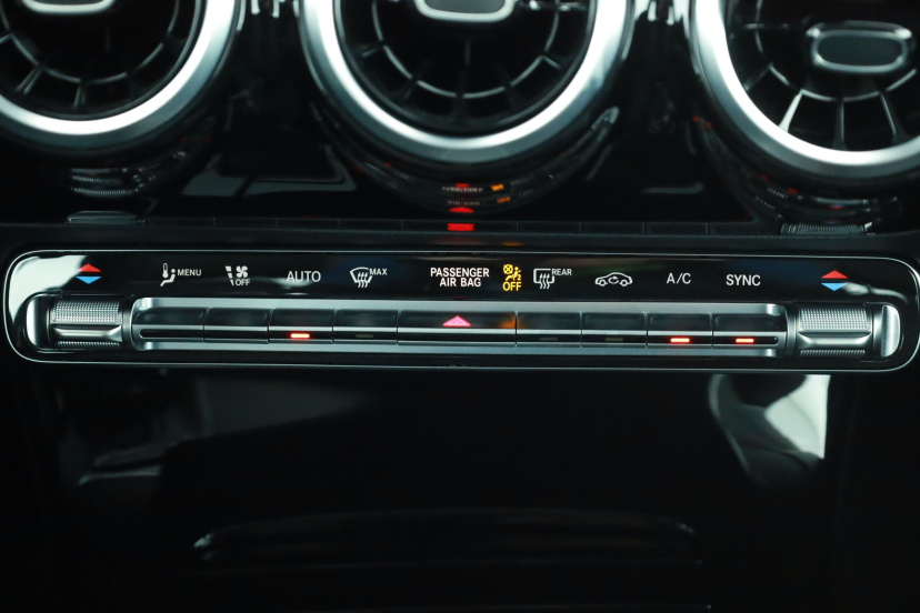 Mercedes-Benz CLA, 2025
