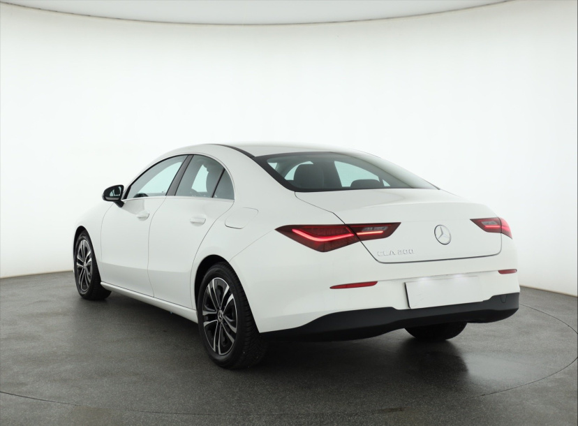 Mercedes-Benz CLA, 2025