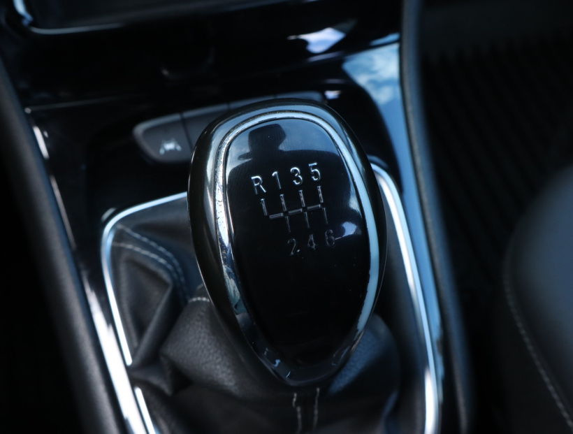 Opel Astra, 2019
