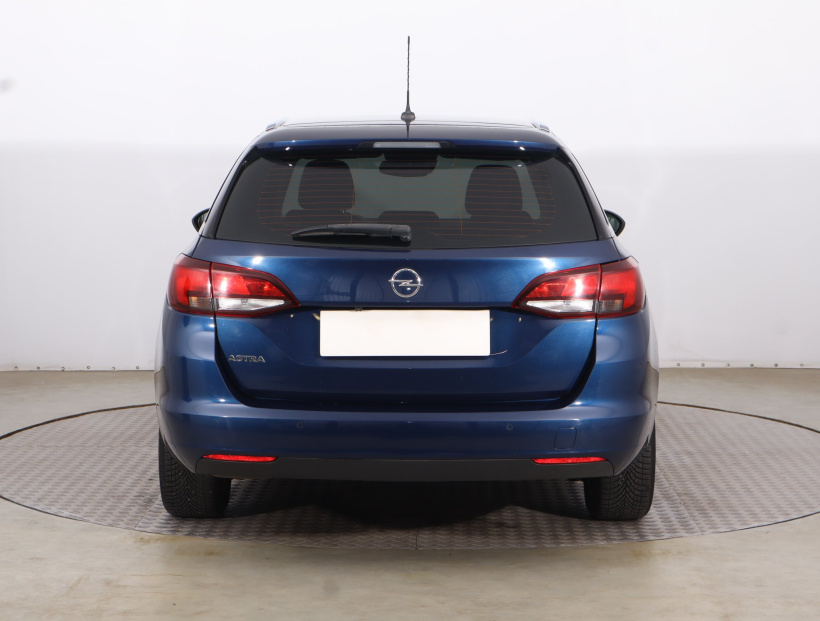Opel Astra, 2019