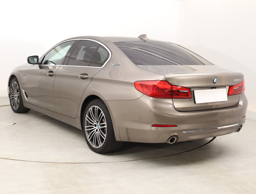 BMW 5, 2019