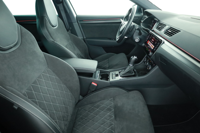 Škoda Superb, 2021