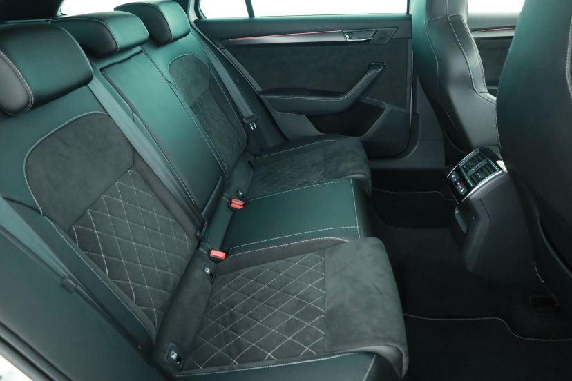 Škoda Superb, 2021