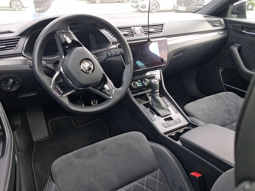Škoda Superb, 2021