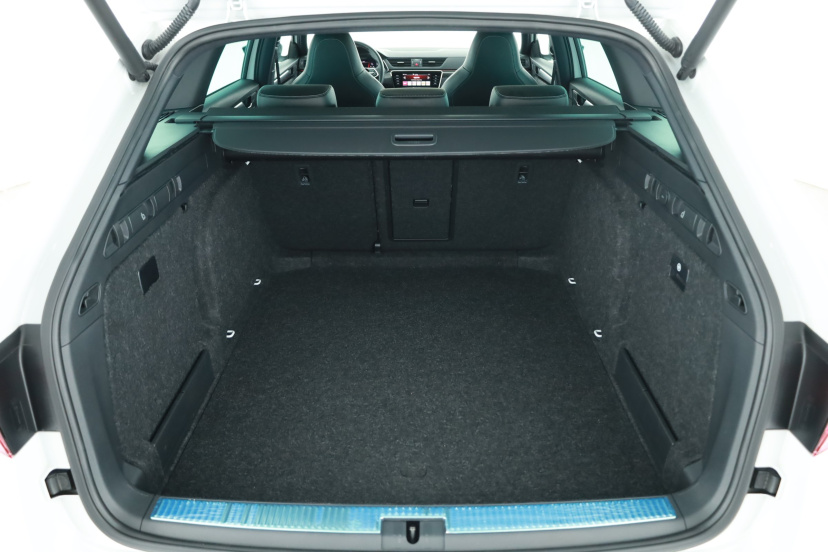 Škoda Superb, 2021