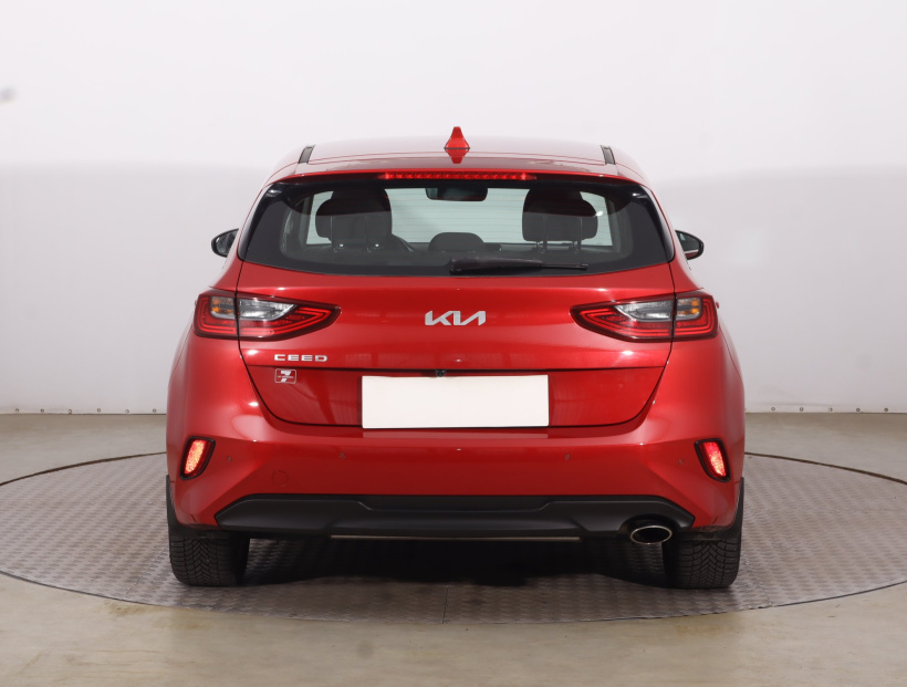 Kia Ceed, 2023