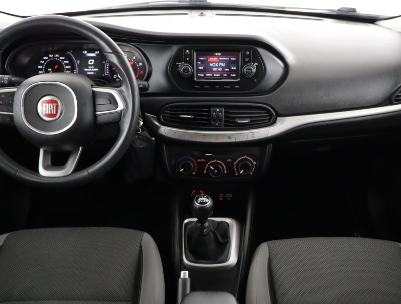 Fiat Tipo, 2016