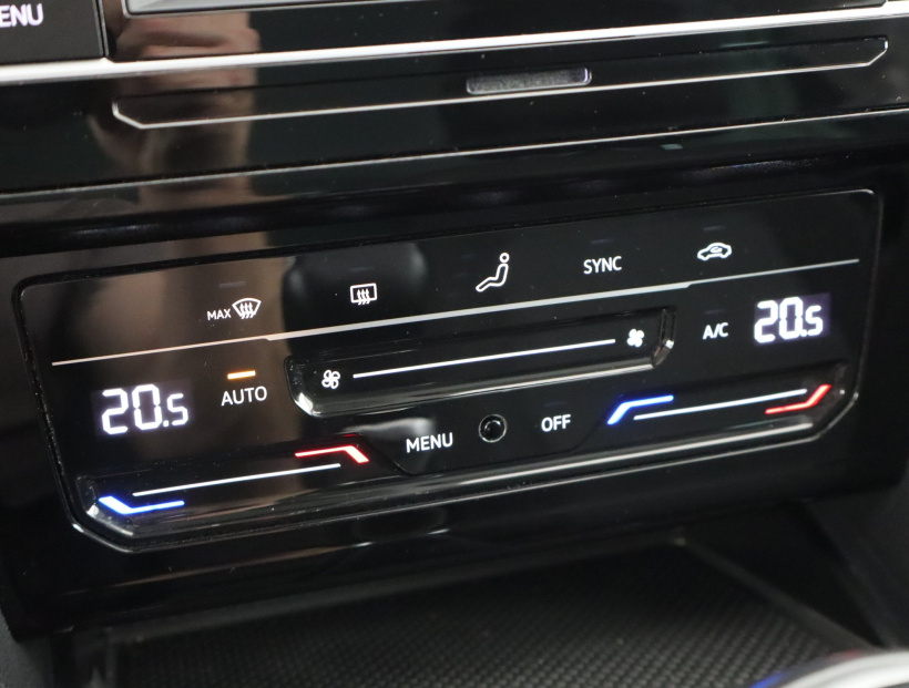 Volkswagen Passat, 2022