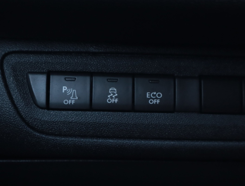 Peugeot 208, 2014