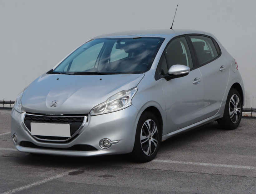 Peugeot 208, 2014