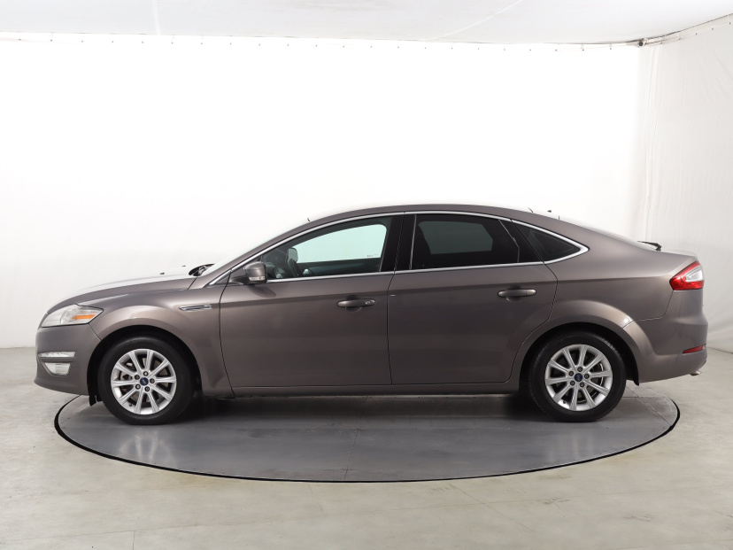 Ford Mondeo, 2011