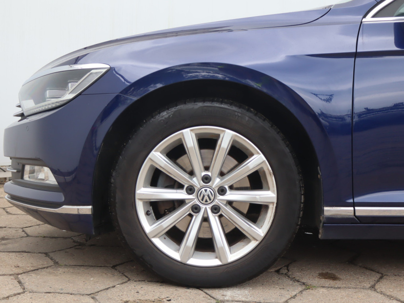 Volkswagen Passat, 2017