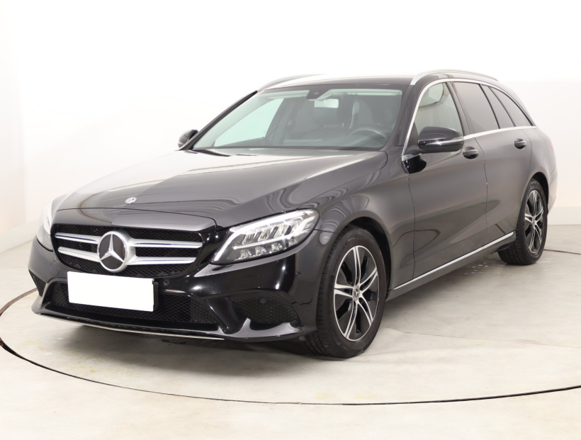 Mercedes-Benz C, 2019