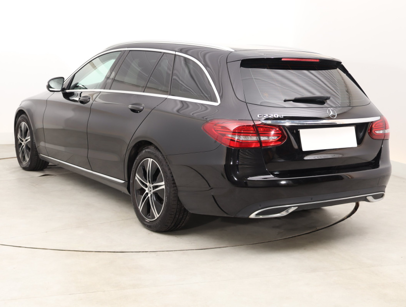 Mercedes-Benz C, 2019