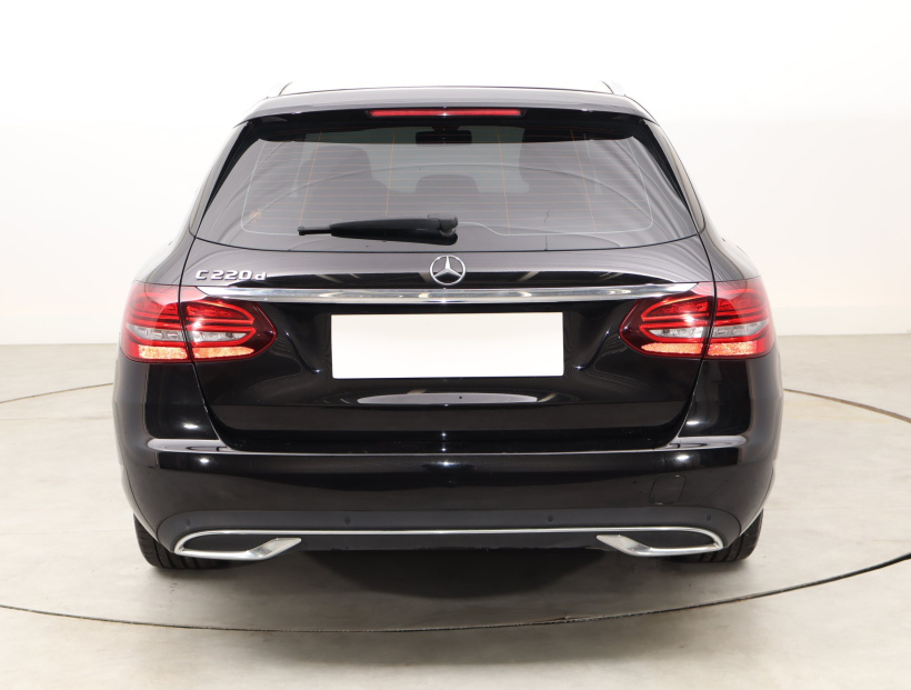 Mercedes-Benz C, 2019