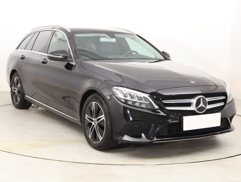 Mercedes-Benz C, 2019