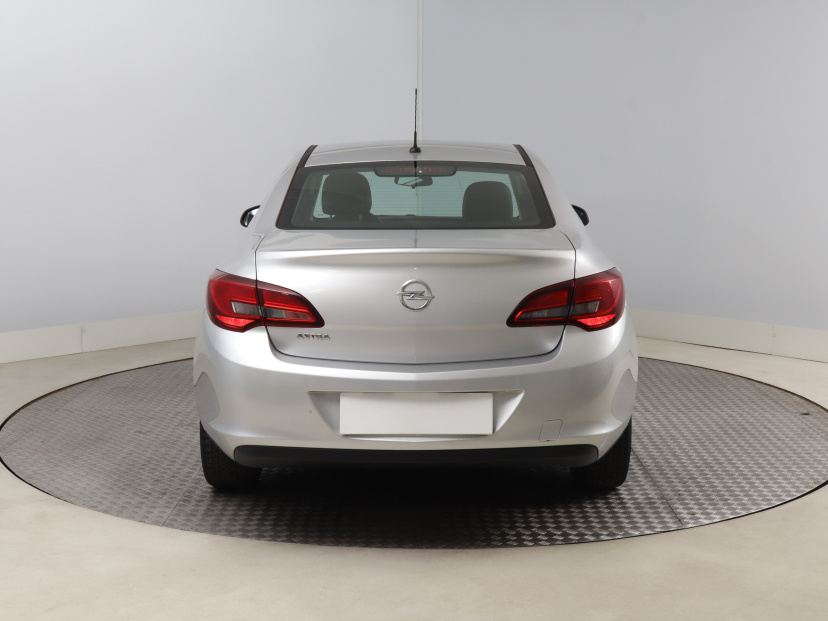 Opel Astra, 2017