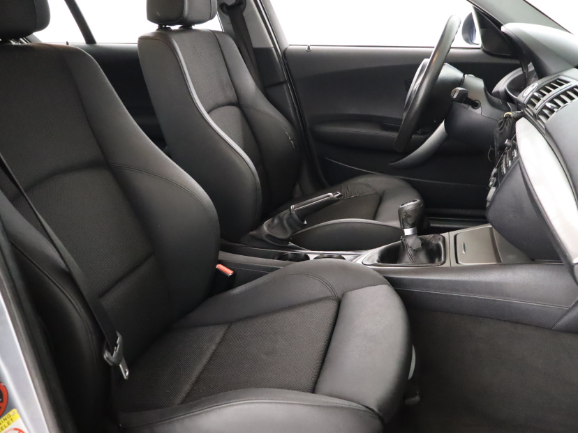 BMW 1, 2006