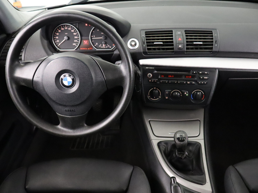 BMW 1, 2006