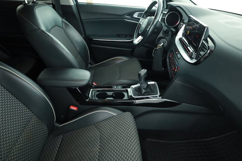Kia Ceed, 2023