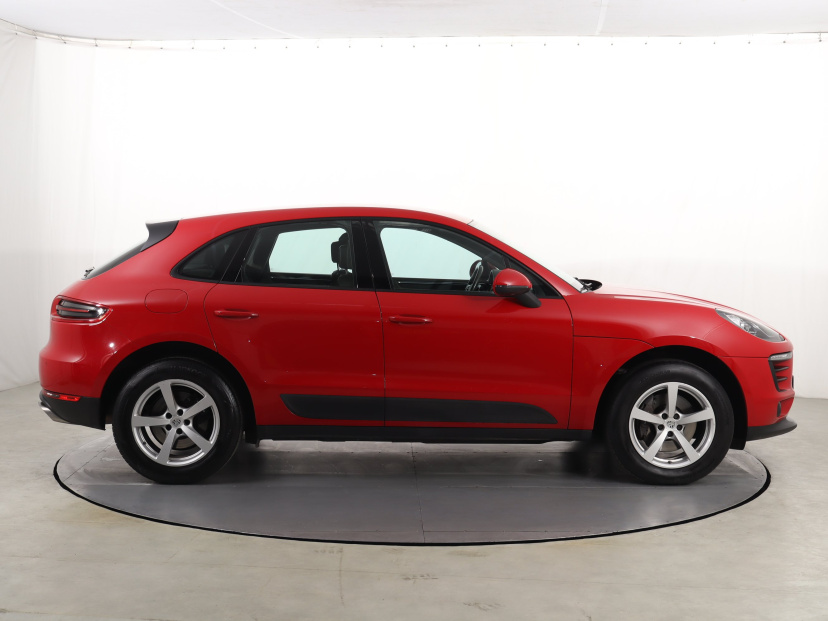 Porsche Macan, 2017