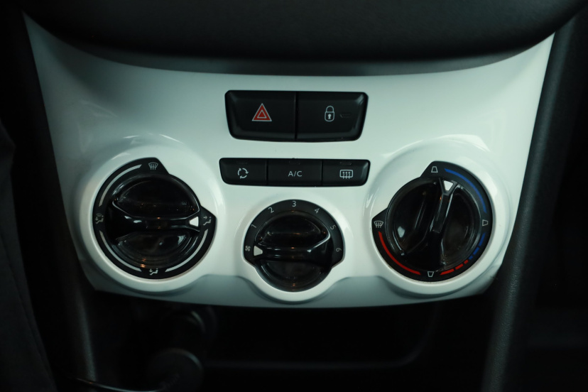 Peugeot 208, 2016