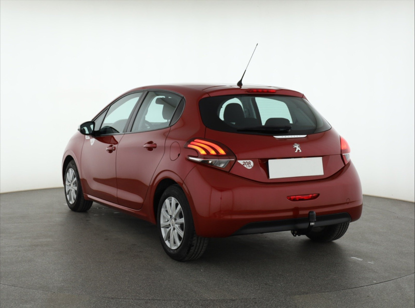 Peugeot 208, 2016