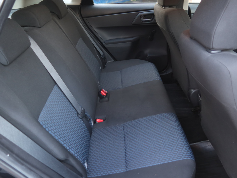 Toyota Auris, 2015