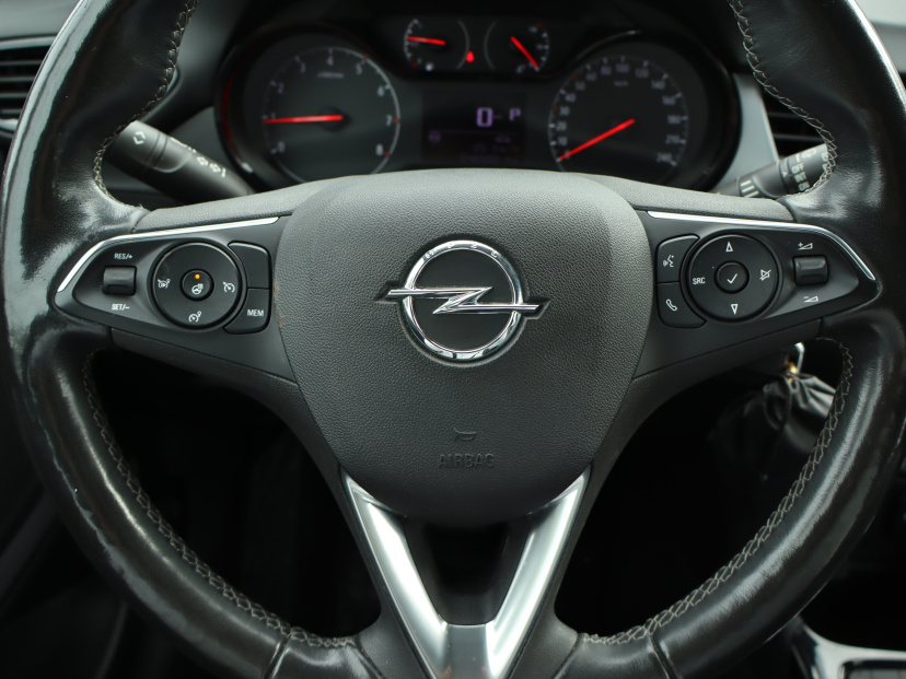 Opel Crossland, 2021