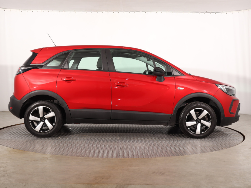 Opel Crossland, 2021