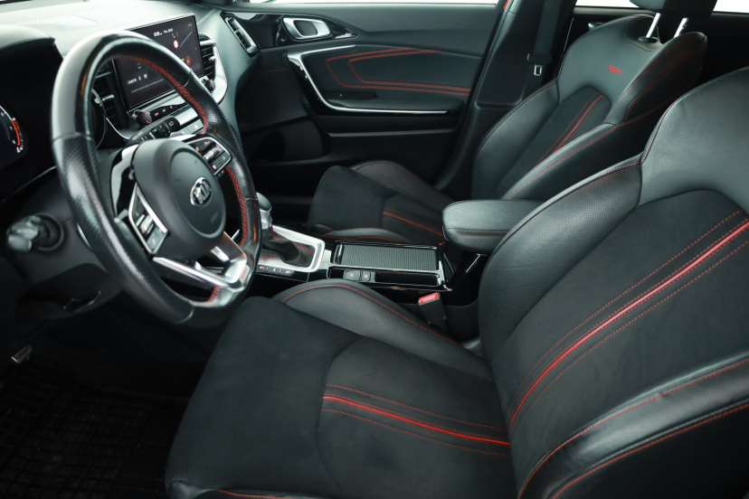 Kia ProCeed, 2021