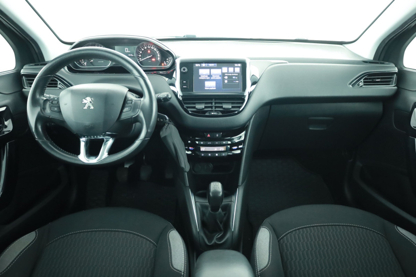 Peugeot 208, 2016