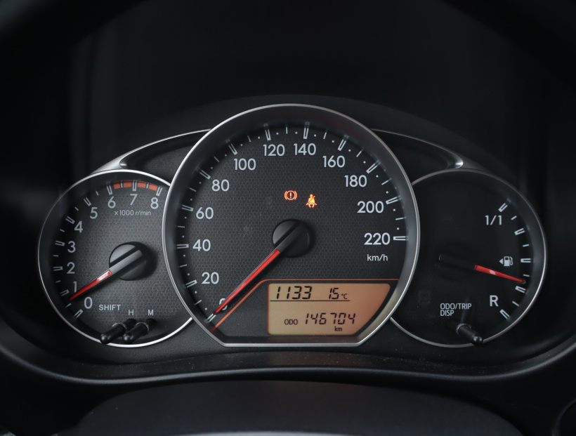 Toyota Verso-S, 2011