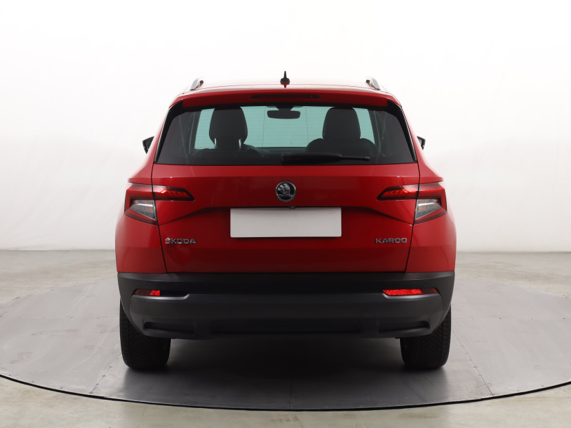 Škoda Karoq, 2017