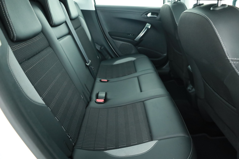 Peugeot 2008, 2018
