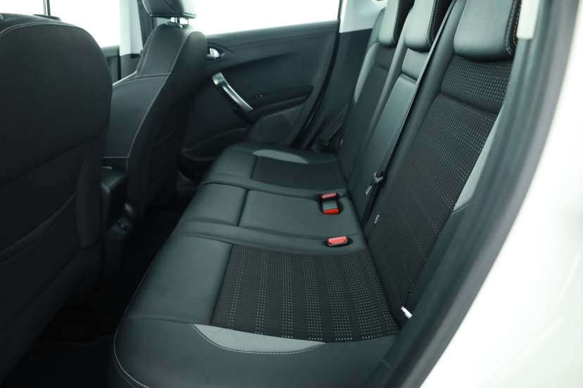 Peugeot 2008, 2018
