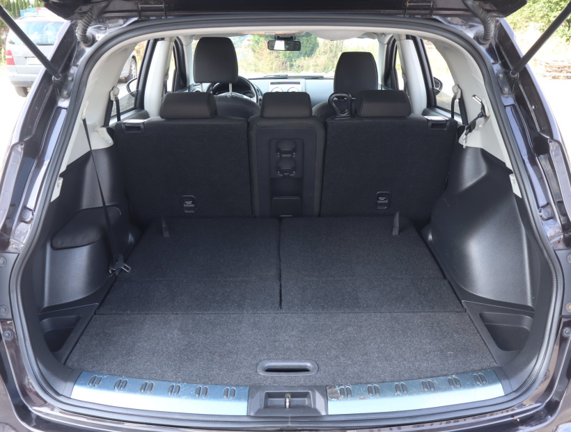 Nissan Qashqai+2, 2010