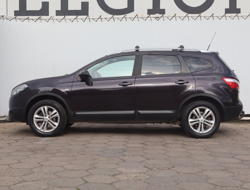 Nissan Qashqai+2, 2010