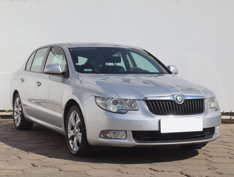 Škoda Superb, 2013