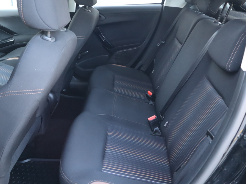 Peugeot 208, 2014
