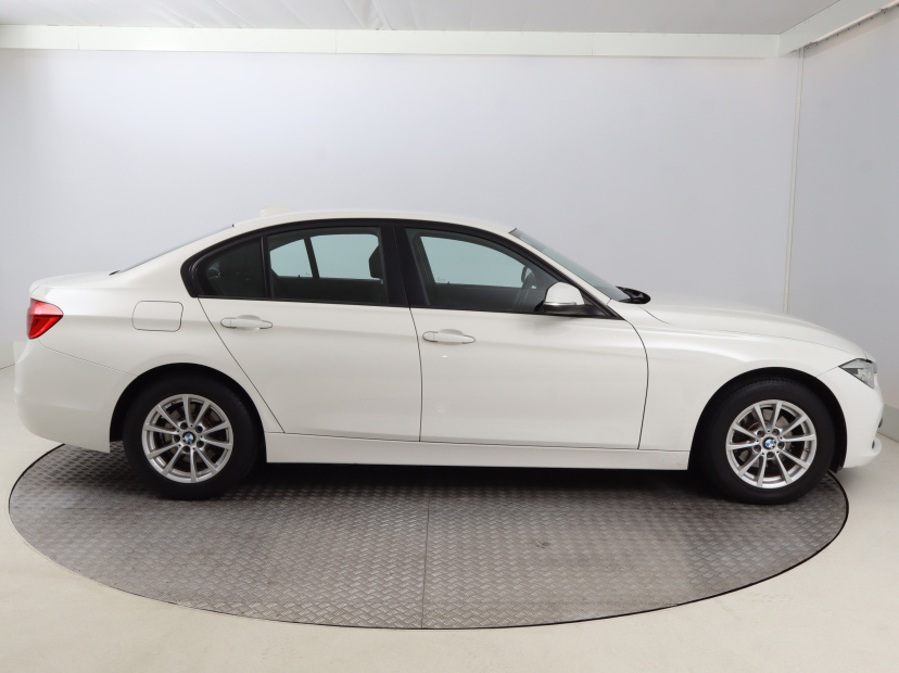 BMW 3, 2017