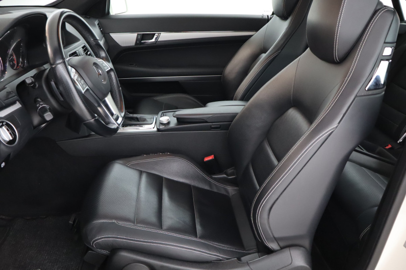 Mercedes-Benz E, 2012
