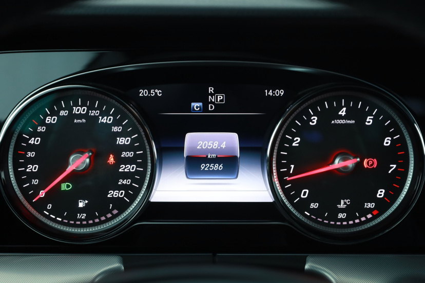 Mercedes-Benz E, 2017