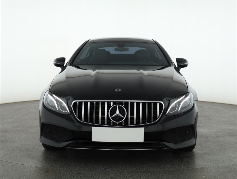 Mercedes-Benz E, 2017