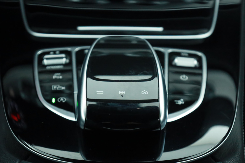Mercedes-Benz E, 2017