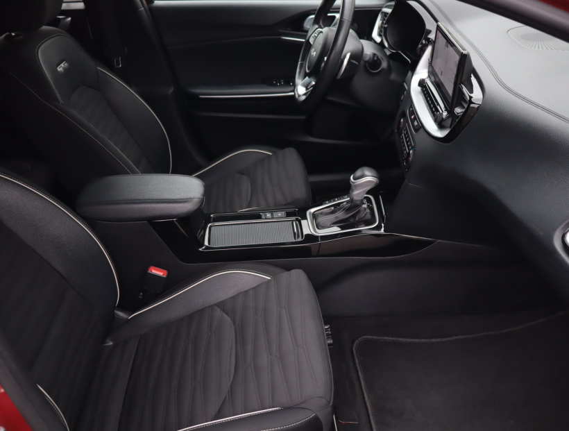 Kia ProCeed, 2021