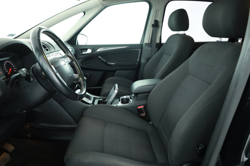 Ford S-Max, 2013