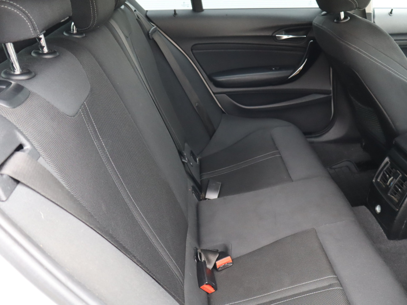 BMW 1, 2019
